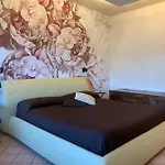 Hotell Pernice 77 *