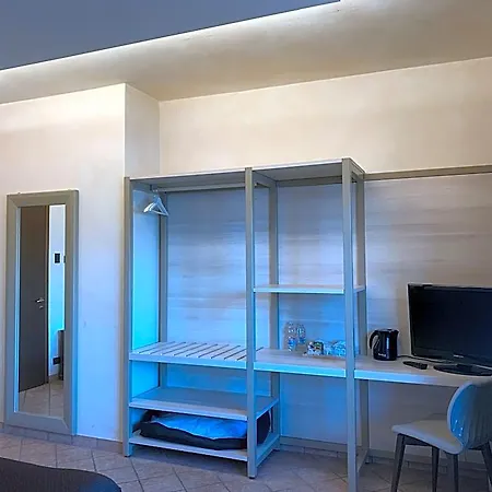 Hotel Pernice 77 *