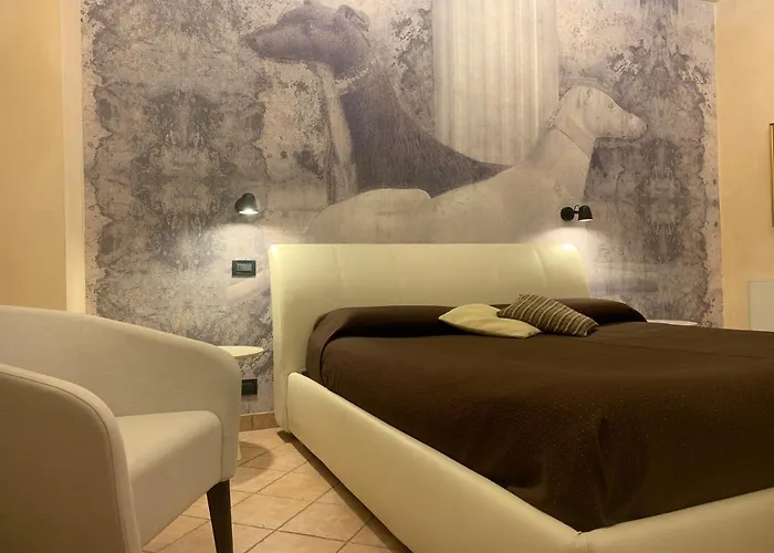 酒店 Pernice 77 *